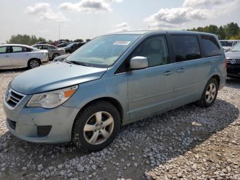  Salvage Volkswagen Routan