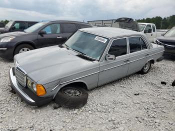  Salvage Mercedes-Benz 300-Class