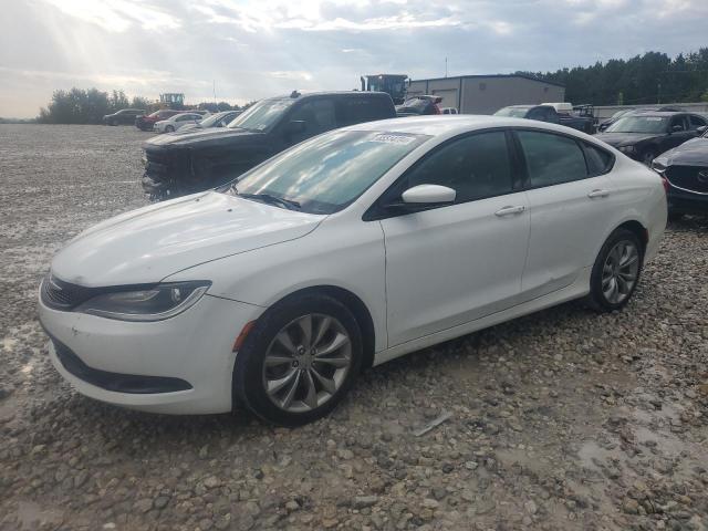  Salvage Chrysler 200