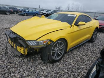  Salvage Ford Mustang