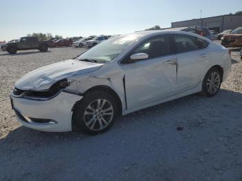  Salvage Chrysler 200