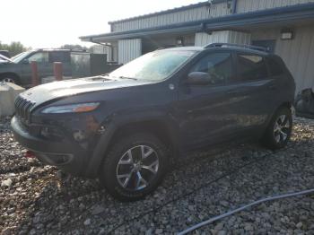  Salvage Jeep Cherokee