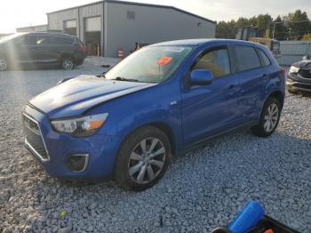  Salvage Mitsubishi Outlander