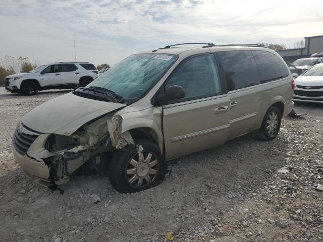  Salvage Chrysler Minivan