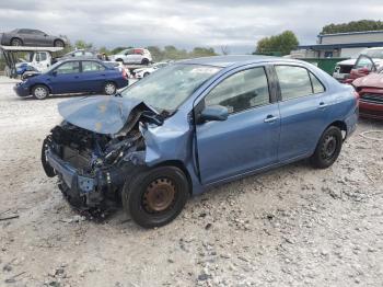  Salvage Toyota Yaris