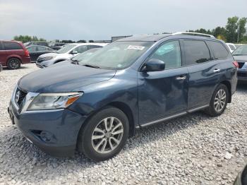  Salvage Nissan Pathfinder