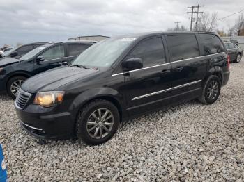  Salvage Chrysler Minivan