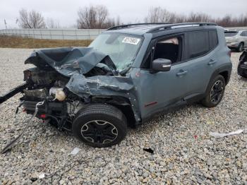  Salvage Jeep Renegade