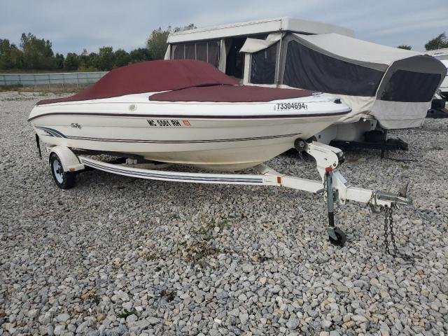  Salvage Sea Ray Boat