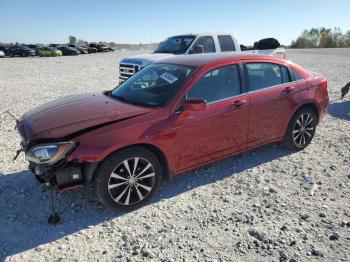  Salvage Chrysler 200