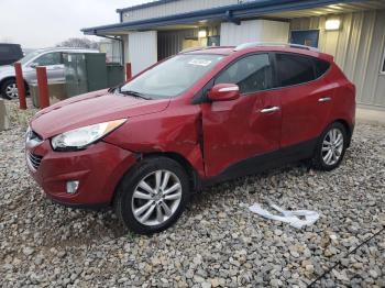  Salvage Hyundai TUCSON