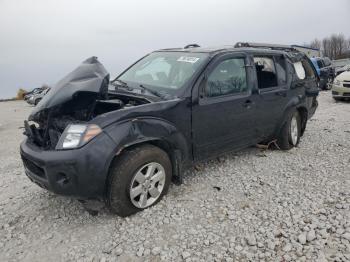  Salvage Nissan Pathfinder