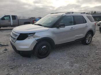  Salvage Ford Explorer