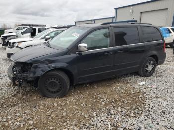  Salvage Chrysler Minivan