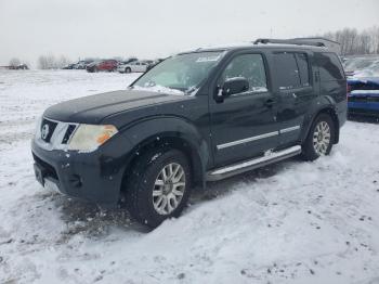  Salvage Nissan Pathfinder