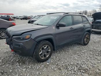  Salvage Jeep Cherokee