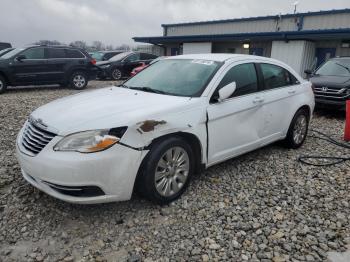  Salvage Chrysler 200