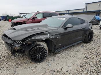  Salvage Ford Mustang