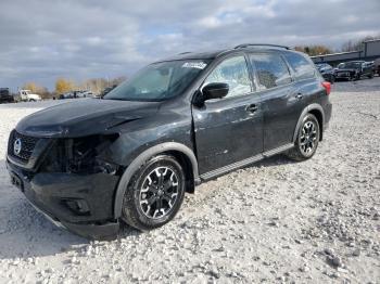  Salvage Nissan Pathfinder