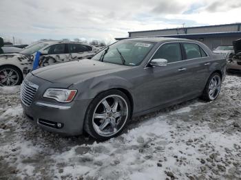  Salvage Chrysler 300