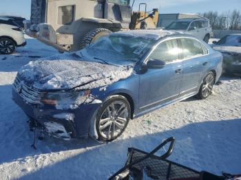  Salvage Volkswagen Passat