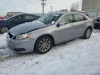  Salvage Chrysler 200