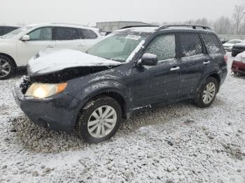  Salvage Subaru Forester