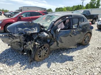  Salvage Toyota Yaris