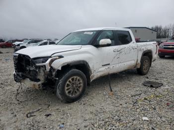  Salvage Toyota Tundra