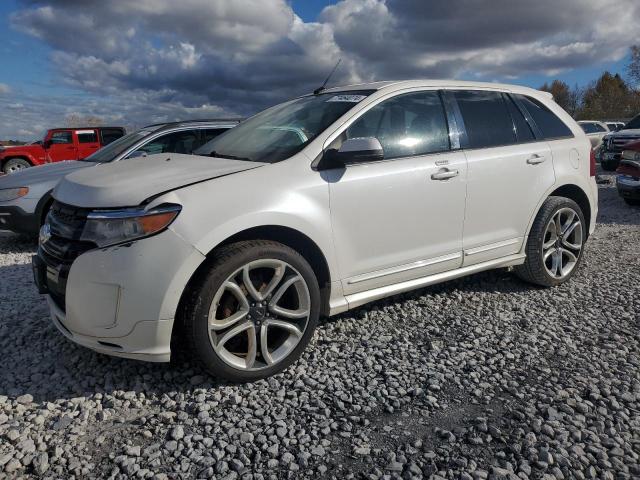  Salvage Ford Edge