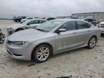  Salvage Chrysler 200