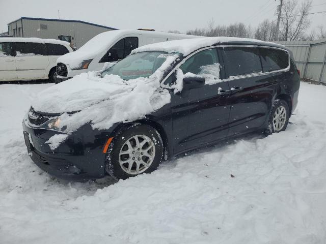  Salvage Chrysler Pacifica