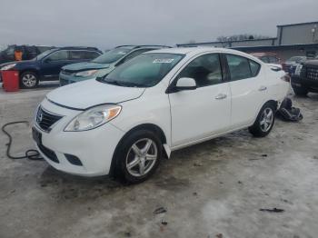  Salvage Nissan Versa