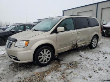  Salvage Chrysler Minivan