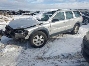  Salvage Volvo V70