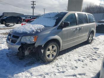  Salvage Dodge Caravan