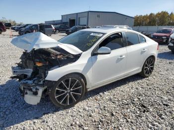  Salvage Volvo S60