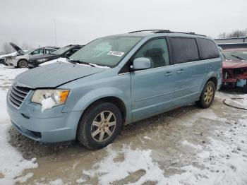  Salvage Chrysler Minivan