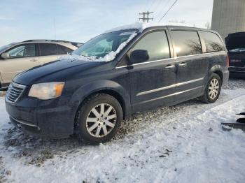  Salvage Chrysler Minivan