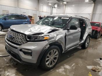  Salvage Ford Explorer