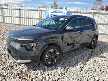  Salvage Kia Niro