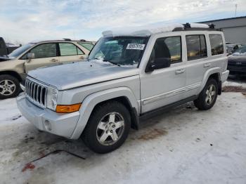  Salvage Jeep Commander