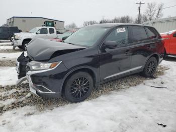  Salvage Mitsubishi Outlander