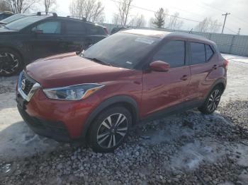  Salvage Nissan Kicks