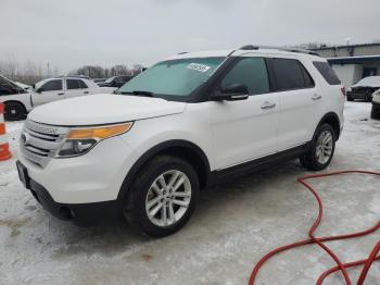  Salvage Ford Explorer