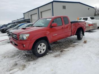  Salvage Toyota Tacoma