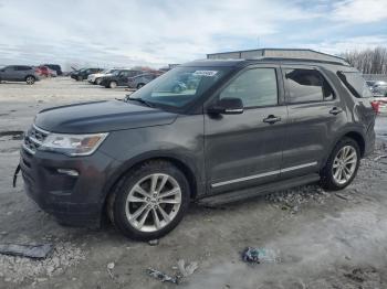  Salvage Ford Explorer