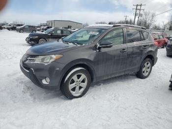  Salvage Toyota RAV4