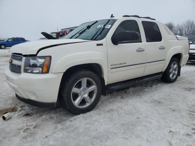  Salvage Chevrolet Avalanche