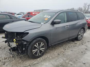  Salvage Nissan Pathfinder